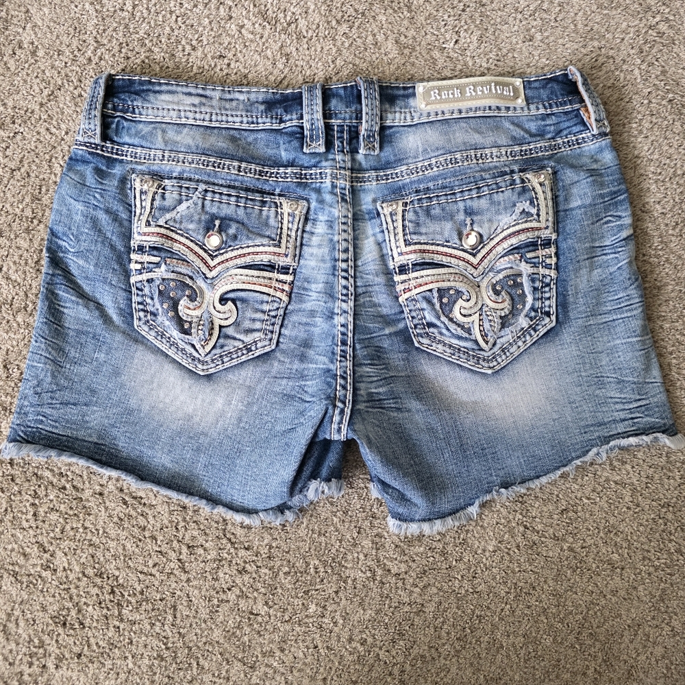 SOLD - Rock Revival 34 Easy Shorts